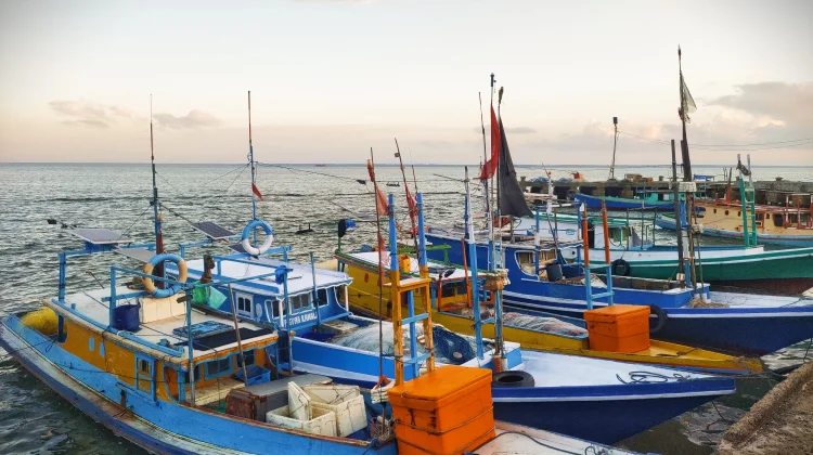 Air Tidak Tinggi, Sebagian Nelayan Tanjung Samalantakan Enggan Melaut