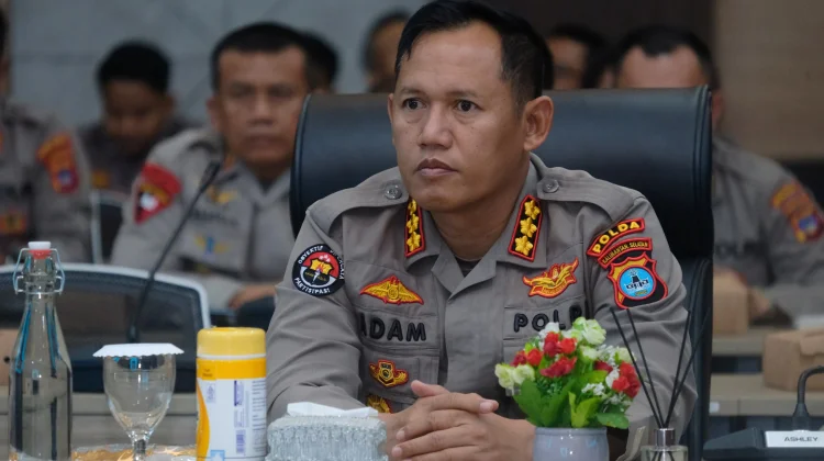 Kabid Humas Polda Kalsel Berganti dari Adam Erwindi kepada Kombes Pol Nur Khamid