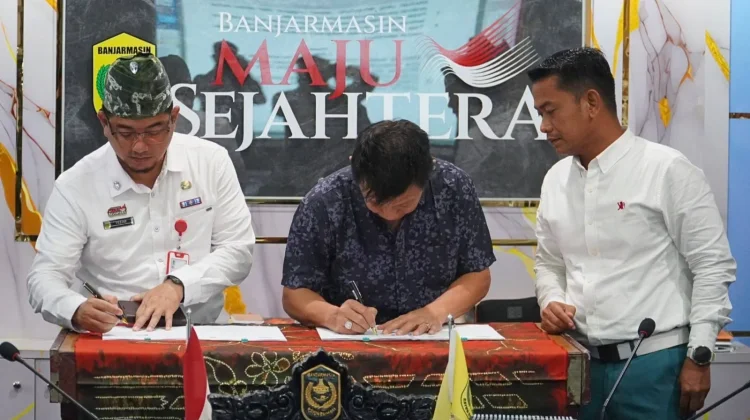Wali Kota Banjarmasin Ubah Aset Tak Produktif Jadi Ruang Publik dan Media Iklan