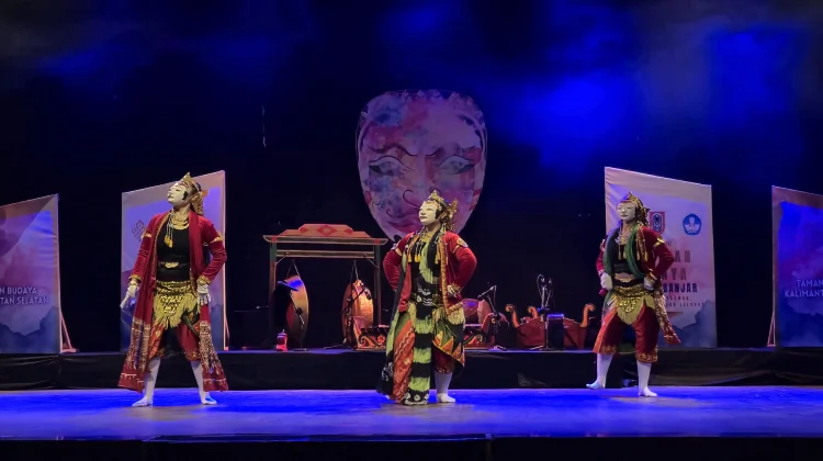Lestarikan Warisan Budaya, Seni Topeng Banjar Didorong Masuk Pendidikan