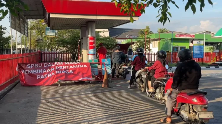 Temukan Adanya Pelanggaran, Pertamina Bina Layanan Pertalite SPBU A. Yani Km 5