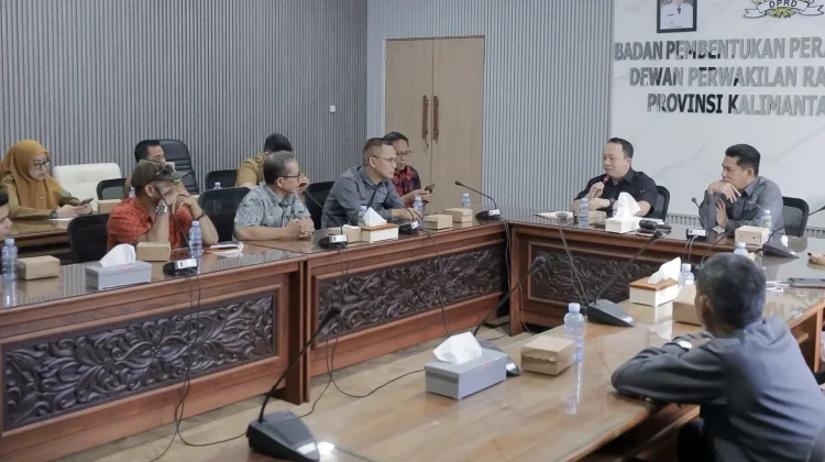 DPRD HSU Bersama Sekretariat DPRD Kalsel Bahas Kuota BBM Bersubsidi