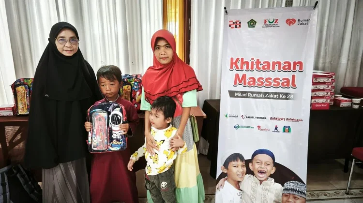 Rumah Zakat Kalsel Gelar Khitanan Massal Peringati Milad ke-28