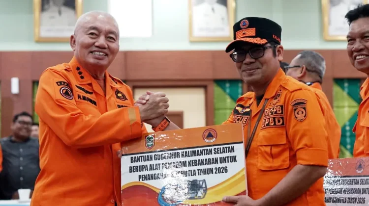 Perkuat Siaga Karhutla, BPBD Balangan Terima Alat Pemadam