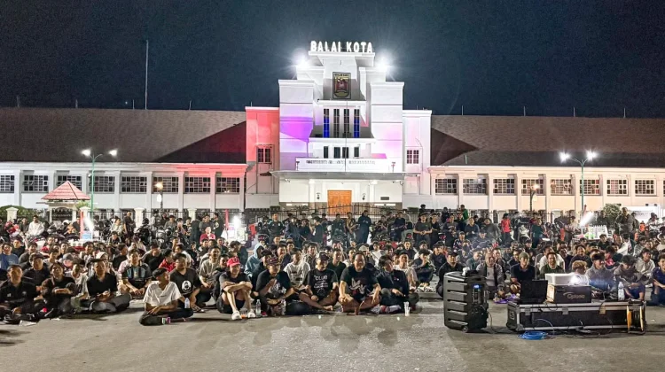 Nobar Piala Dunia Tingkatkan Antusiasme Warga dan Penjualan UMKM