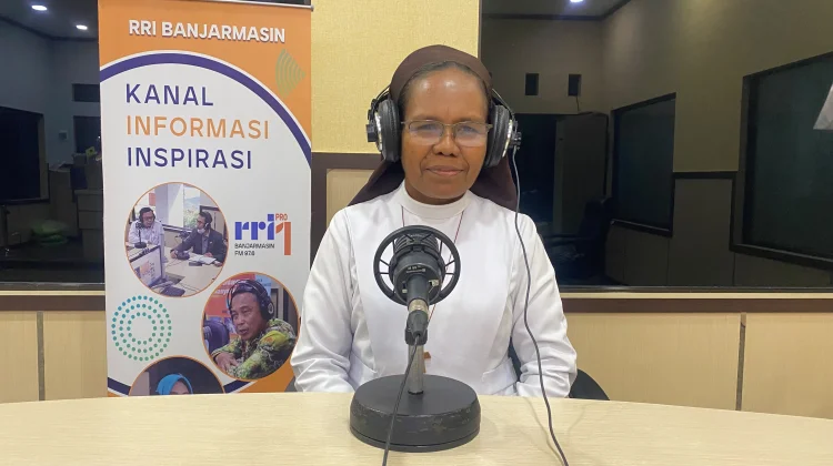 Kepala Sekolah SMP Santa Maria Banjarmasin Ajak Umat Hidupi Semangat Perutusan