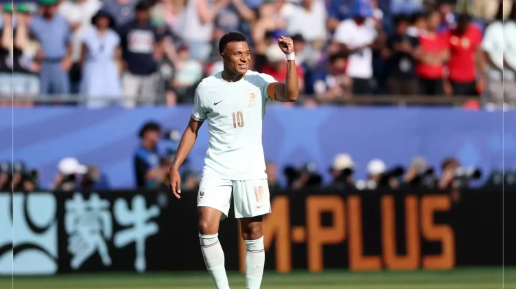 Mbappe Pimpin Perburuan Sepatu Emas Piala Dunia FIFA 2026