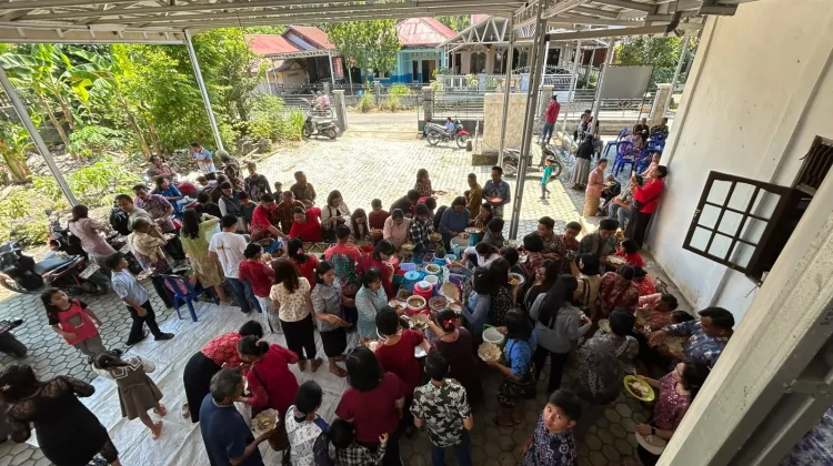 GKE Efhata Labuhan Peringati Hari Perempuan Kristen