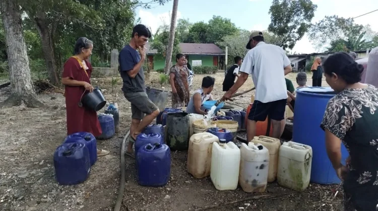 BPBD Banjar Salurkan Ribuan Liter Air Bersih untuk Warga Terdampak Kekeringan