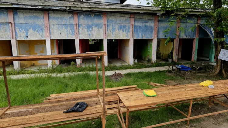 Kios Terbengkalai di HKSN, Disperdagin dan Perumda Pasar Kompak Angkat Tangan?