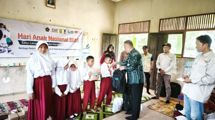 HAN 2026 Rumah Zakat dan Mitra Beri Dukungan bagi Siswa Basirih 10