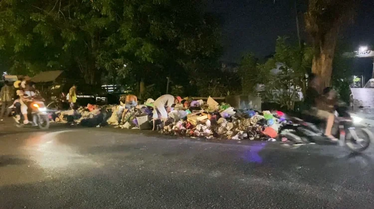 Sempat Terkendala BBM, Pengangkutan Sampah TPS Belitung Kembali Normal