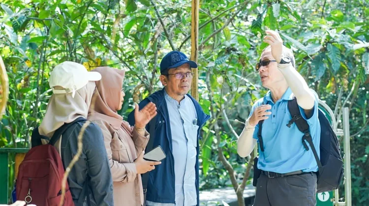 Kawasan Konservasi Pulau Curiak Perkuat Jejaring Riset Internasional ULM