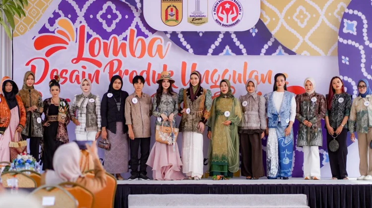 Lomba Desain Sasirangan Pewarna Alam Dorong UMKM Banjarbaru menuju Pasar Global