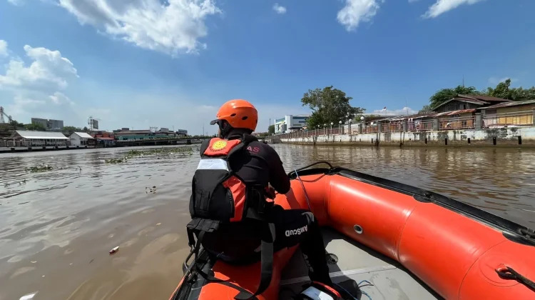 SAR Gabungan Cari Mr X Diduga Tenggelam di Sungai Martapura Banjarmasin