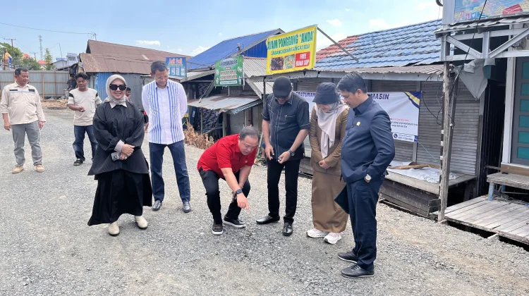 Soroti Retakan Jalan Veteran, DPRD Kalsel Minta Penutupan Jalan Selama Perbaikan