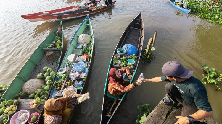 Pasar Terapung Lok Baintan Jaga Pangan dan Tradisi