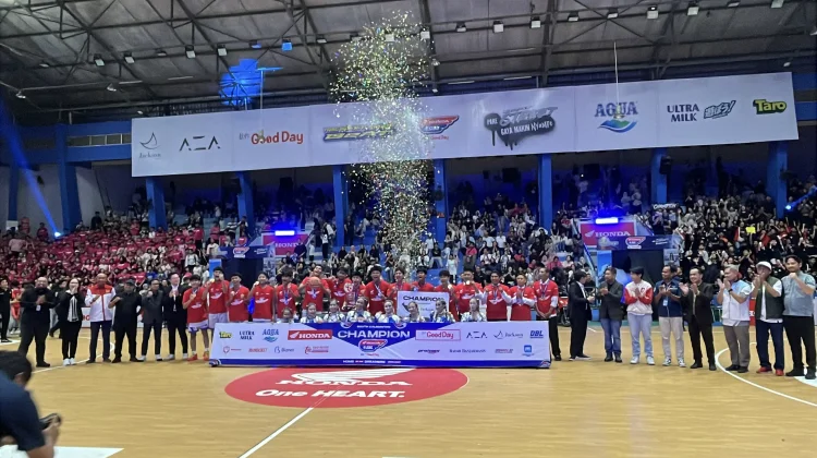 Pertahankan Gelar Juara DBL, SMAN 7 Banjarmasin Tambah Koleksi Trofi ke-8