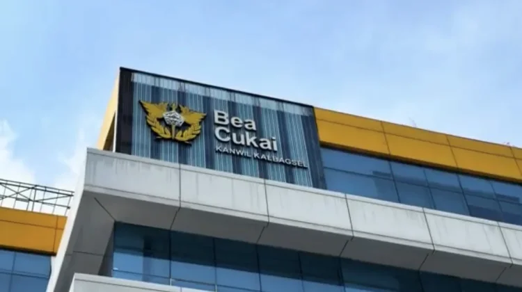 Penerimaan Bea Cukai Kalsel Lampaui Target