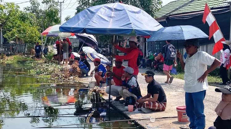 Lomba Mancing Ikan Meriahkan HUT ke-81 RI di Semangat Karya