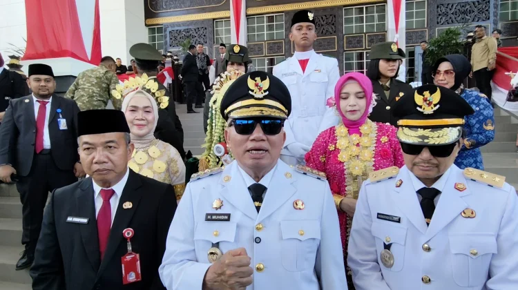 Upacara HUT ke-81 RI di Kalsel Berlangsung Khidmat, Tamu Kenakan Busana Adat