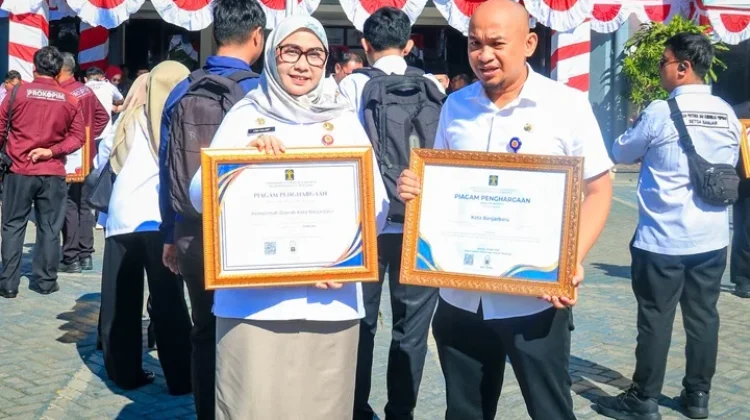 Setdako Bagian Hukum Bongkar Strategi Banjarbaru Sabet Dua Penghargaan