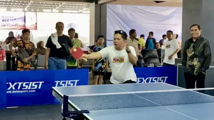 Turnamen Tenis Meja Terbuka DPRD Kalsel Ke-VI Resmi Dibuka