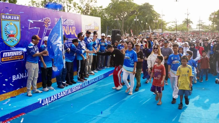 Ribuan Warga Meriahkan Jalan Santai Hari Jadi Kabupaten Banjar