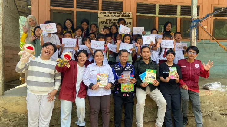 Menembus Meratus, Relawan Lintas Komunitas Edukasi Anak Papagaran