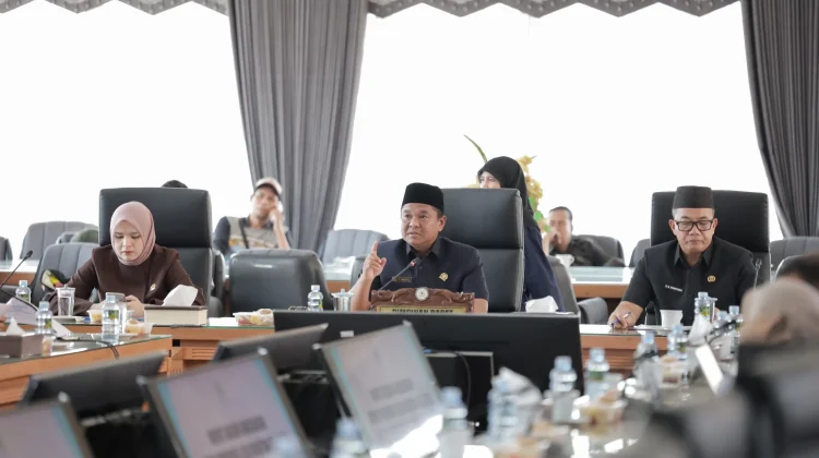 Banggar dan TAPD Matangkan Perubahan APBD Kalsel 2026