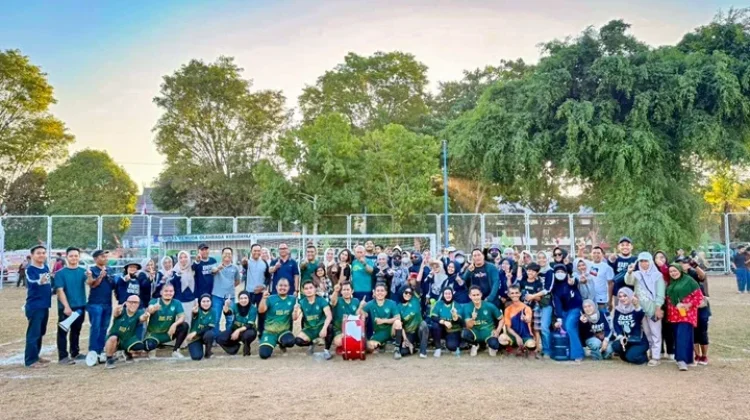 Kompak dan Solid, Kecamatan Banjarbaru Selatan Juara Turnamen Sepak Bola Berjalan