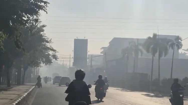 Kabut Asap Picu Penyesuaian Jam Masuk Sekolah