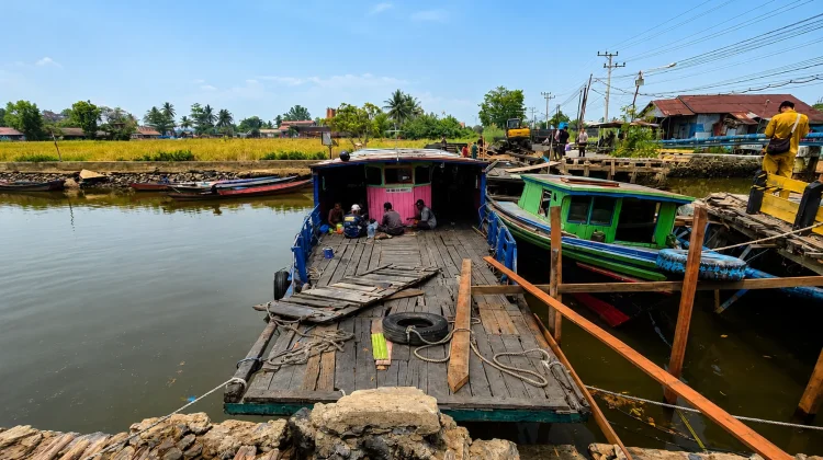 Wali Kota Yamin Apresiasi Penyeberangan Pasca Jembatan Sakaharang Ambruk