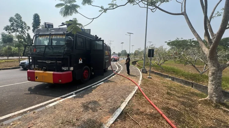 Dukung Penanganan Karhutla, Bandara Syamsudin Noor Siapkan Pos Bantuan Suplai Air