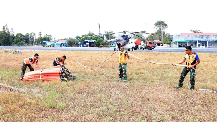 Lanud Sjamsudin Noor Maksimalkan Operasi Udara dalam Penanganan Karhutla