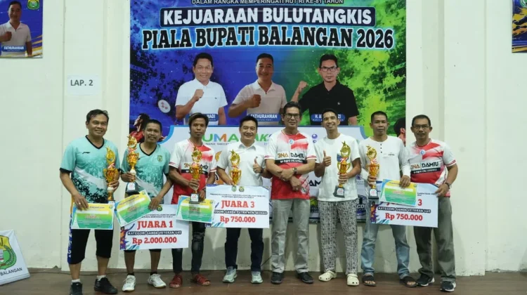 Piala Bupati Balangan Usai, Pemkab Dorong Pembinaan Atlet Muda Bulutangkis