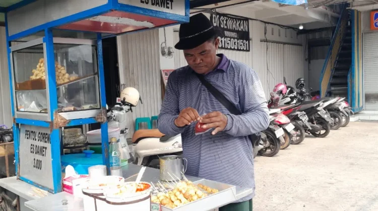 Pentol Goreng Seribu Rupiah Jadi Pilihan Warga Banjarmasin