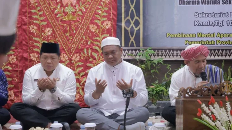 Sekretariat DPRD Kalsel Peringati Maulid Nabi, Doakan Karhutla Padam