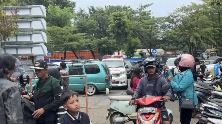 Relawan Perkuat Kesiapan Evakuasi Korban Virgo Transport 8