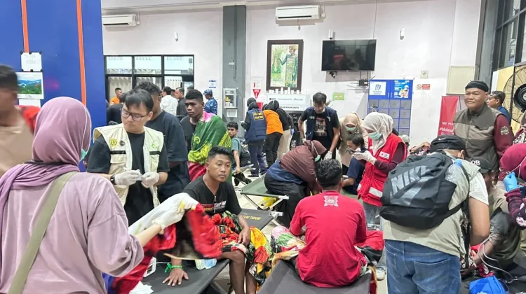 Dinkes Banjarmasin Siaga di Pelabuhan, Puluhan Korban KM Virgo 8 Telah Ditangani