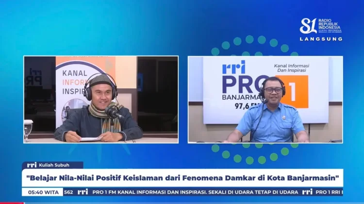 Relawan Pemadam Kebakaran Cermin Kesalehan Sosial
