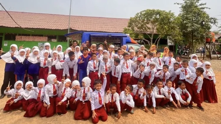 Perpustakaan Keliling Dorong Minat Baca Siswa di SDN Pingaran 2