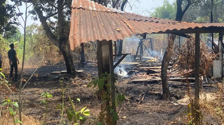 Rumah Kosong di Sungai Ulin Banjarbaru Terbakar, Pemilik Sebut Ada Dentuman