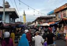 Menjelang Ramadan, Pasar Lama Banjarmasin Dipadati Pembeli