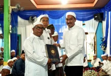 Bupati Banjar Salurkan Bantuan Kepada Desa dan Yayasan