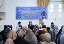 Desy Sosialisasikan Nilai Pancasila di Sungai Raya
