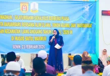 Lisa Ajak Warga Liang Anggang Rajut Kebersamaan di Momentum Safari Ramadhan
