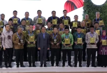 Gubernur Kalsel Raih Pembina Terbaik Pengelolaan Sampah 2026