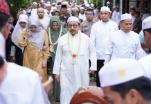 Wabup Banjar  Salurkan Hibah dan Bantuan Keagamaan
