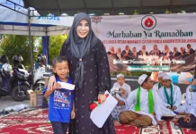 Bantu UMKM, Wirawati Catur Panca Balangan Bagi Kupon di Pasar Ramadan
